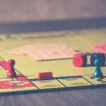 Descubre los apasionantes cambios en los juegos de mesa a lo largo de la historia